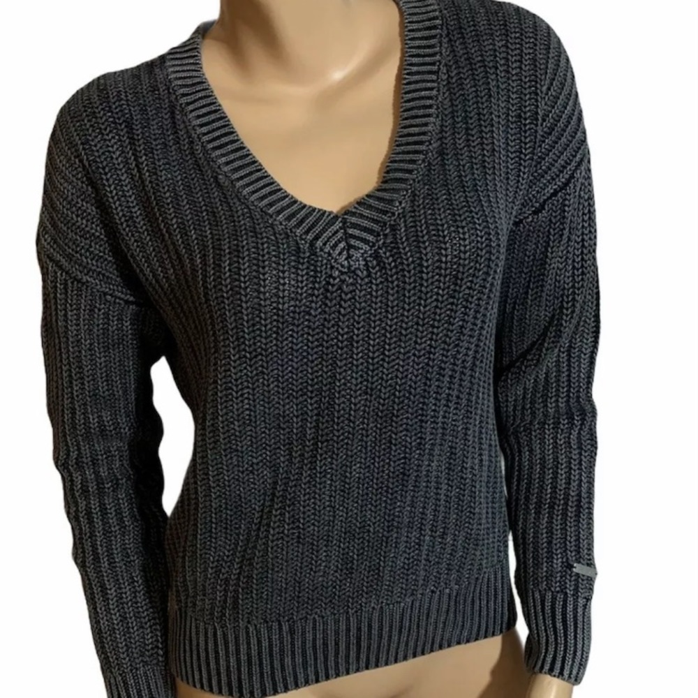 COPY - Victoria's Secret PINK Forenza Sweater L